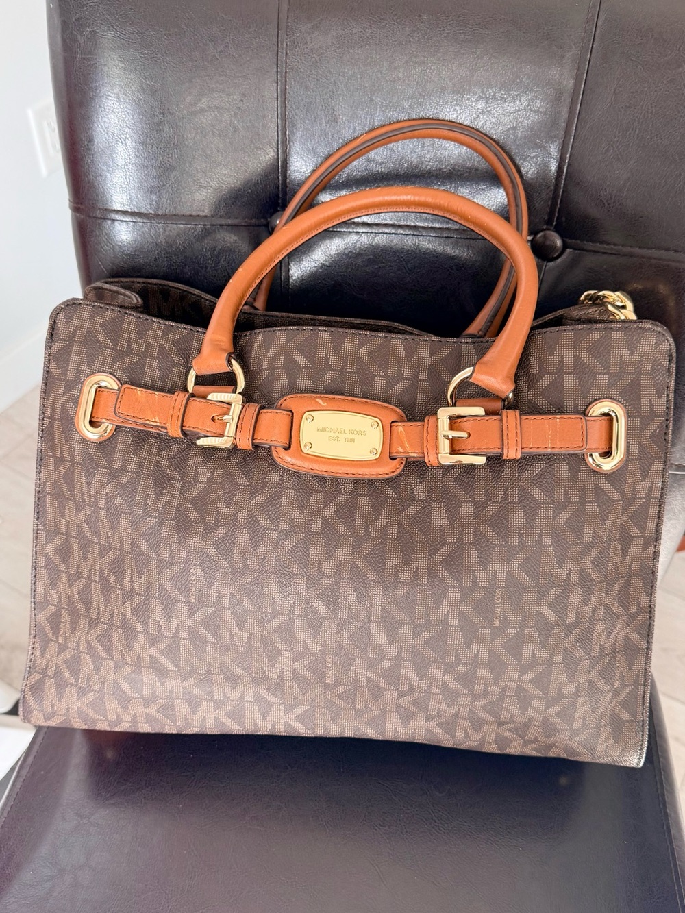 Michael Kors Hamilton - new with tags